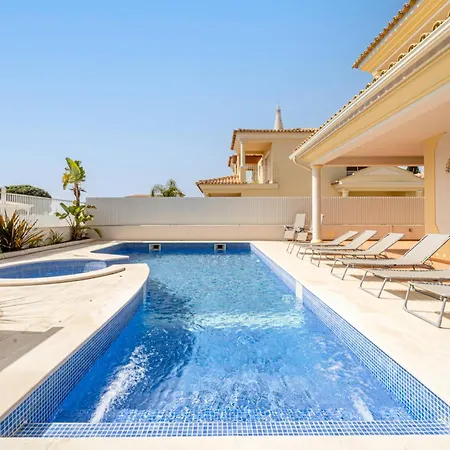 ヴィラ Ribeiro By Hellovacations *